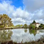 Domaine Familial, Nature Et Piscine