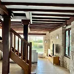 Domaine Familial, Le Parc De Gouts Aiguillon