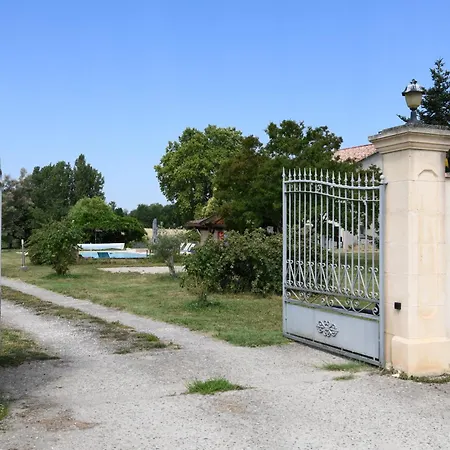 Nyaraló Domaine Familial, Le Parc De Gouts Aiguillon
