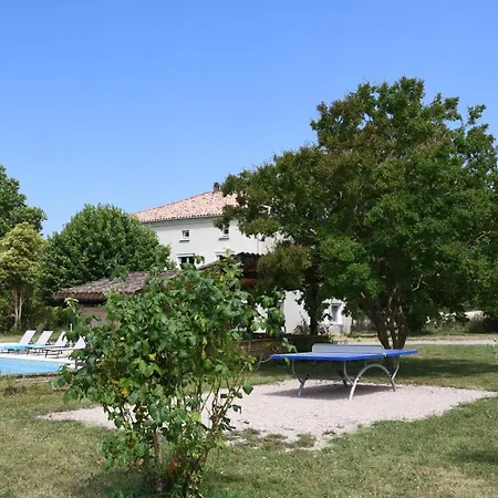Domaine Familial, Le Parc De Gouts Nyaraló
